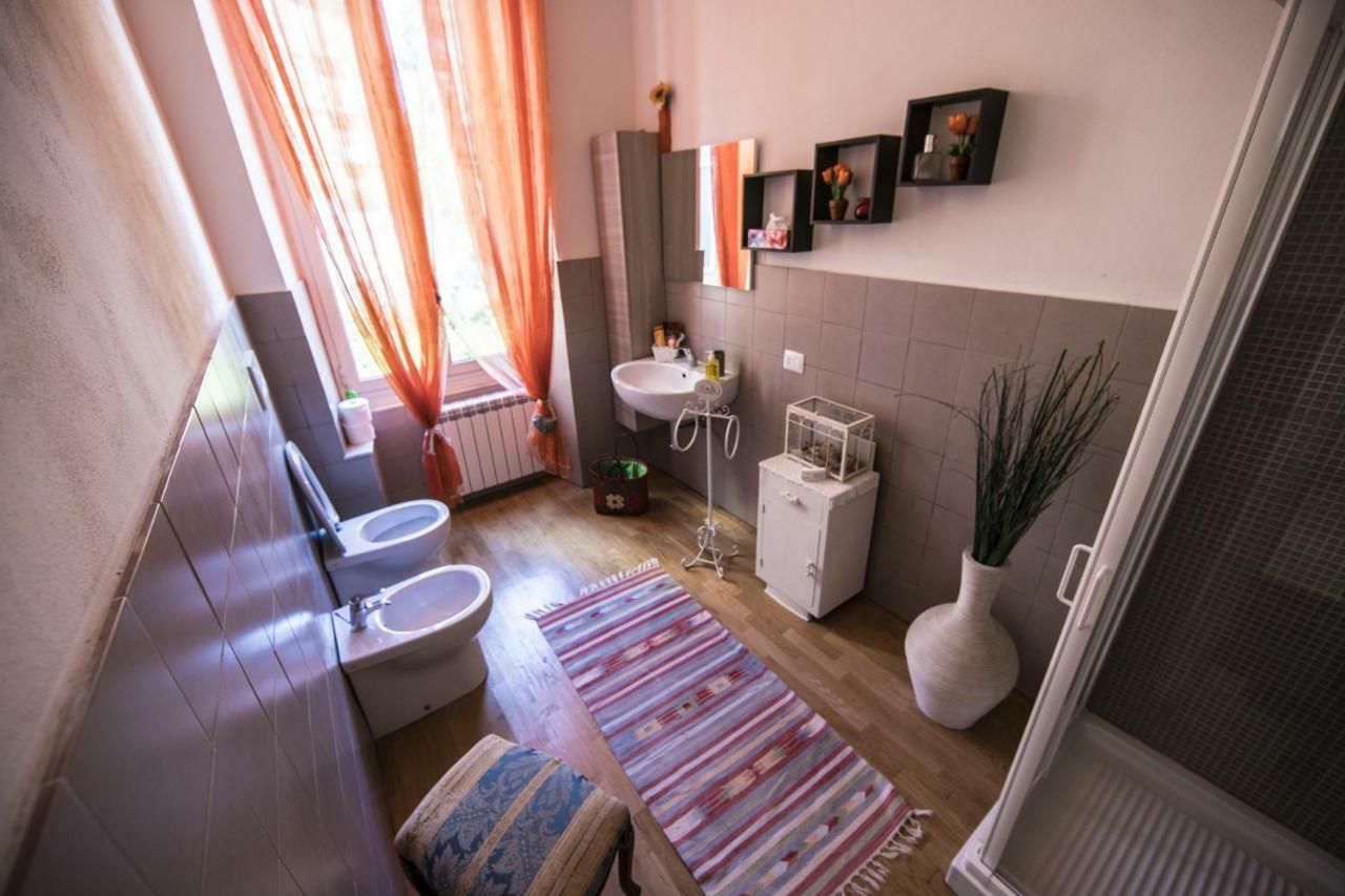 Annalisa's flat Villa La Spezia Exteriör bild
