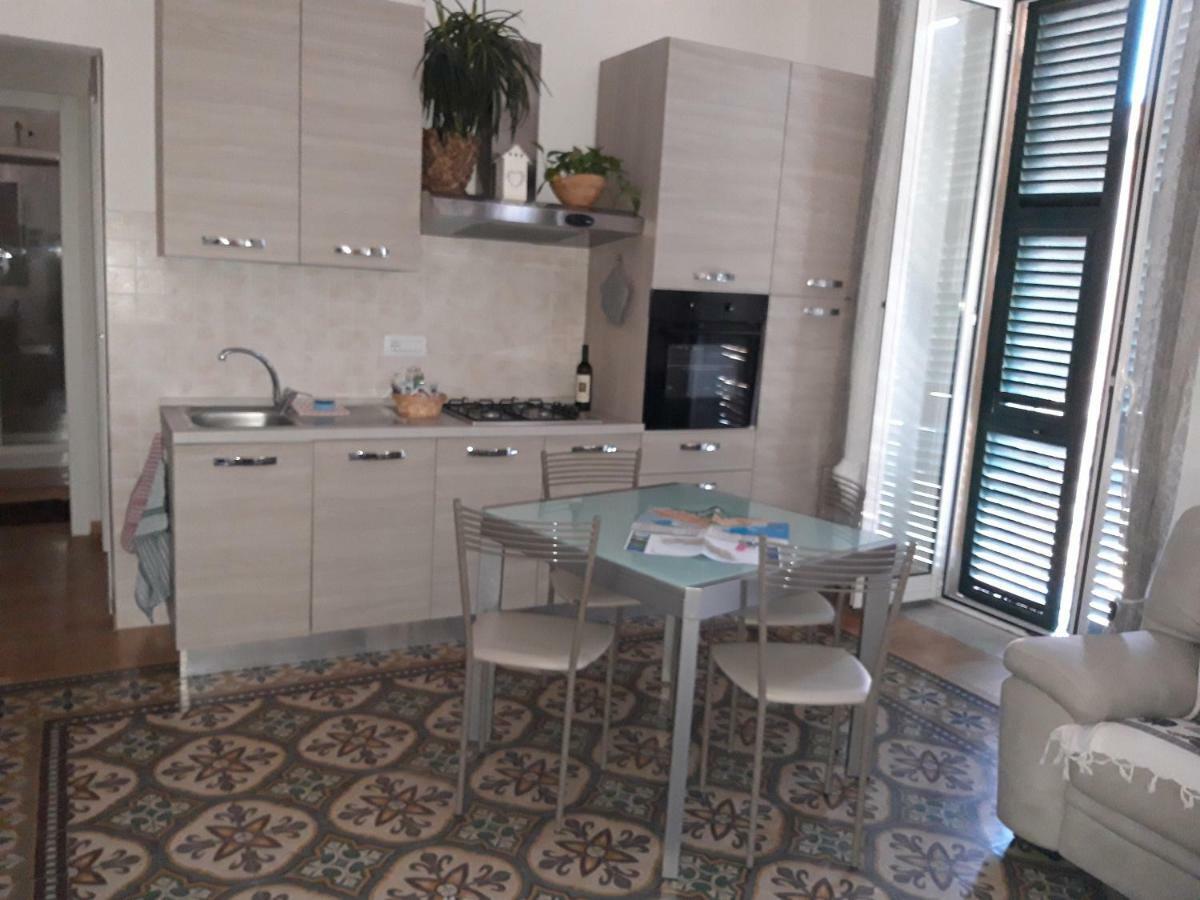 Annalisa's flat Villa La Spezia Exteriör bild